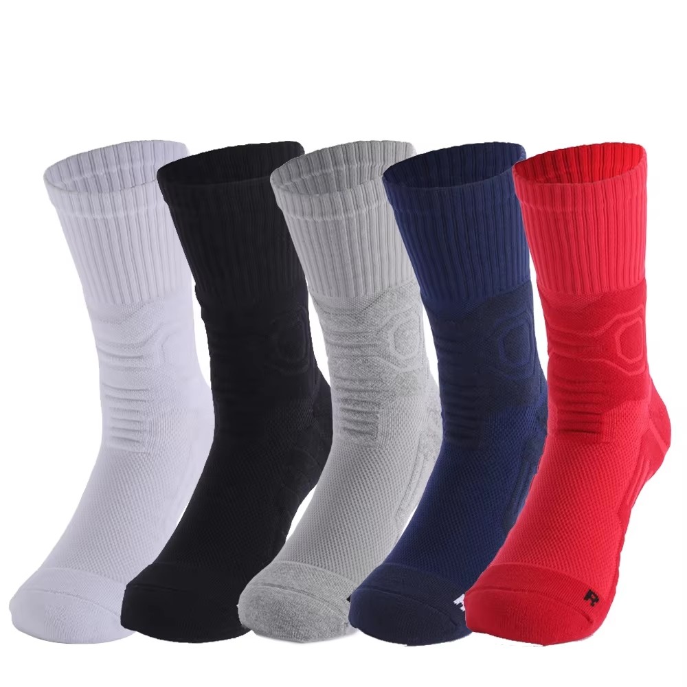 Best Badminton Socks That Keep Your Feet Dry and Secure